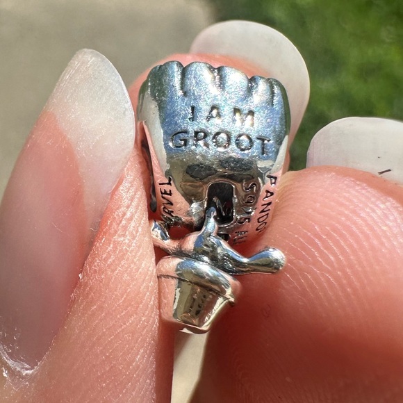 NWOT Pandora x Marvel Guardians Dancing Baby Groot Charm - 792554C01 - Picture 5 of 12